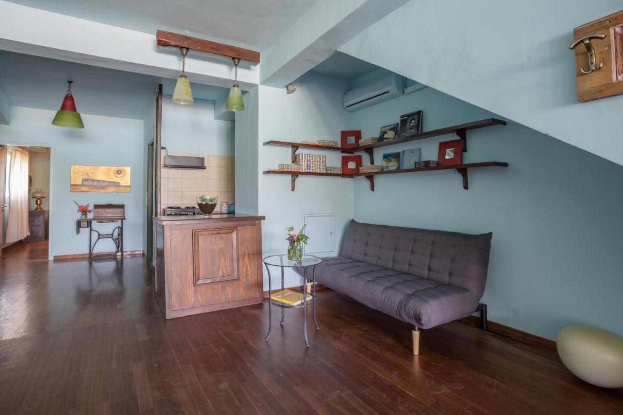 Out Of The Blue Apartment Нидри Екстериор снимка